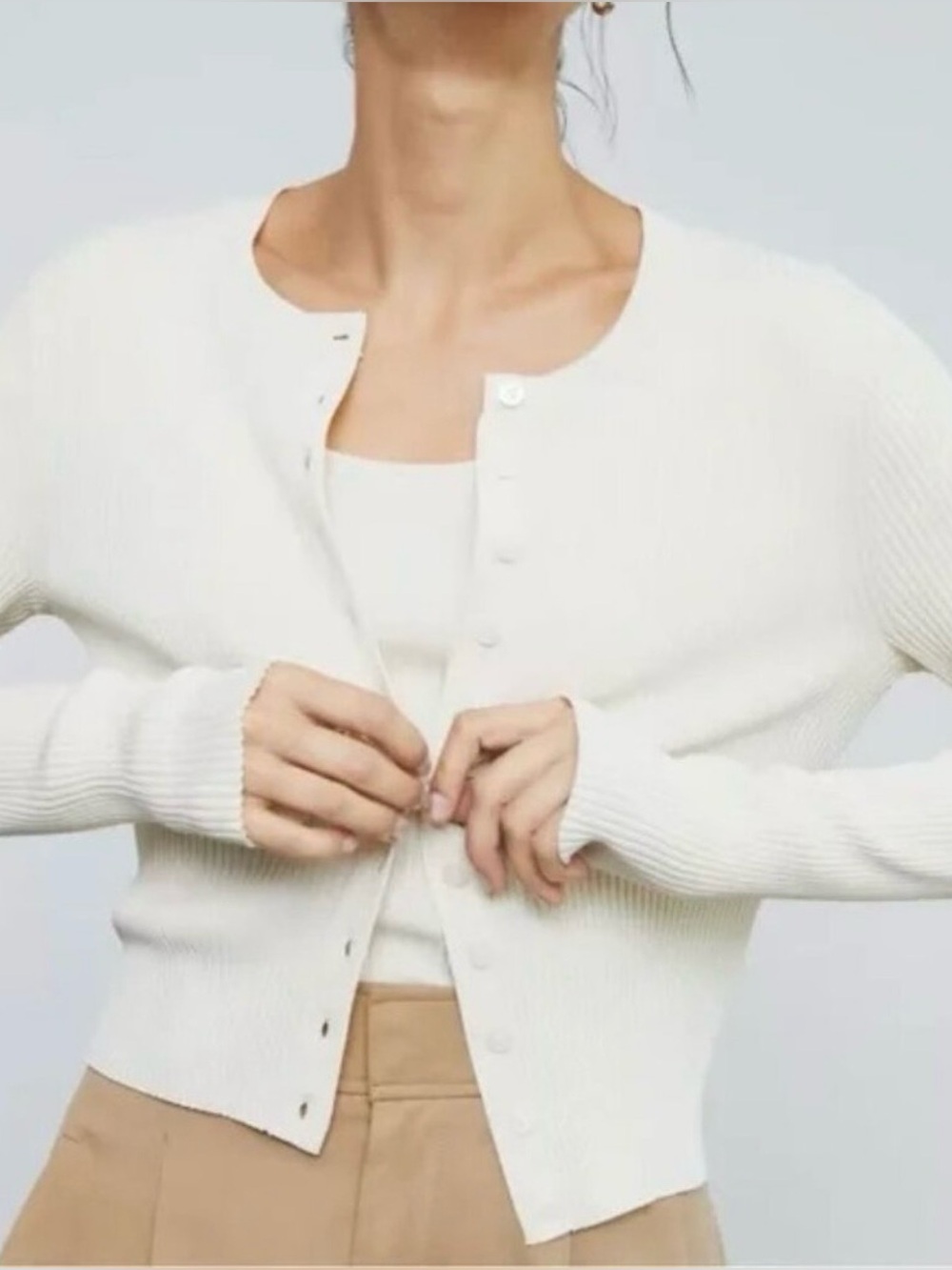 Everlane 💐 The Cropped Viscose Cardigan in Ivory White Cream Women’s Size S EUC